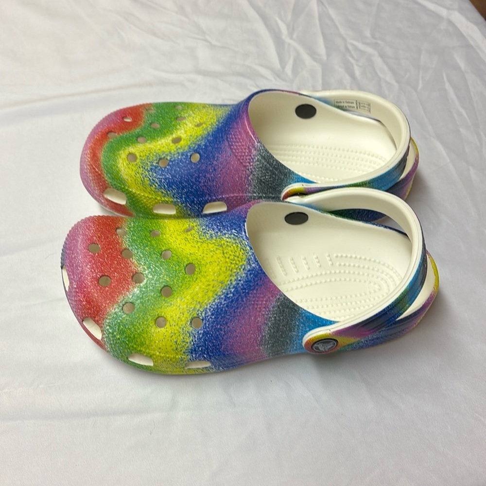 Colorful CROCS - Picture 4 of 4